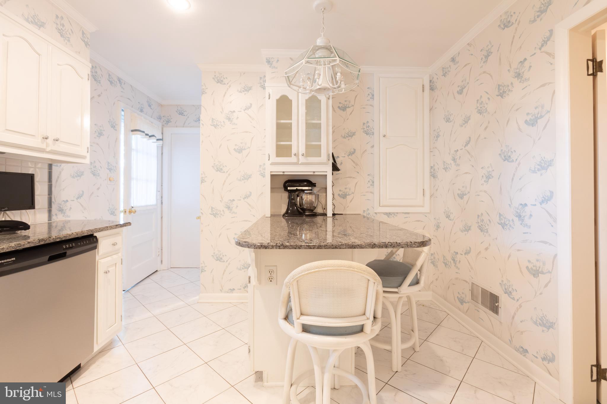 2008 Harwyn Road Wilmington, DE 19810 - Photo 8 of 27 Gallery Image 8