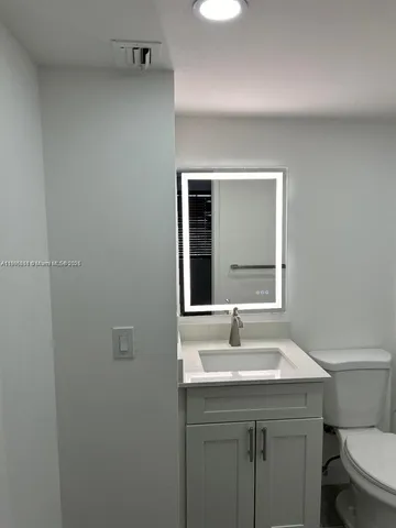 $2,350 | 6045 Northwest 186th Street, Unit 303, Hialeah, FL 33015