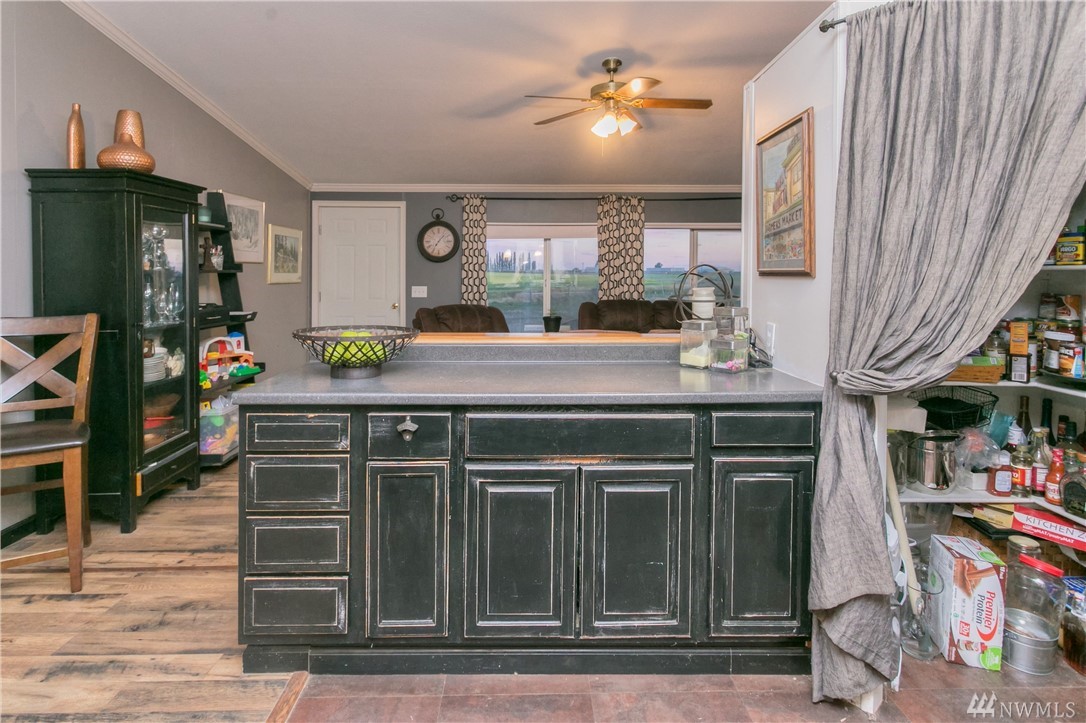 403 Rd R Northeast Moses Lake, WA 98837 - Photo 12 of 23