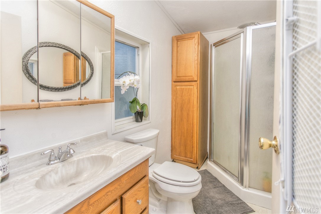 403 Rd R Northeast Moses Lake, WA 98837 - Photo 16 of 23