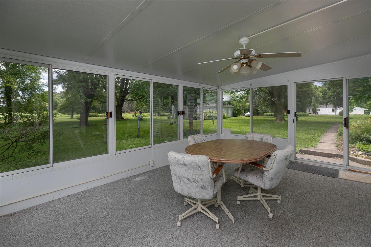 54769 270th Street Austin, MN 55912 - Photo 17 of 50