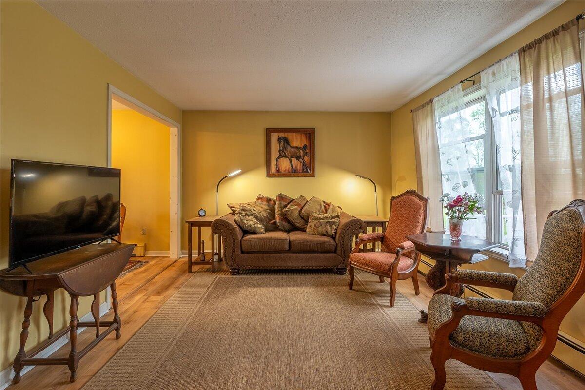 11 Simon Road Waldoboro, ME 04572 - Photo 11 of 44 17-11 Simon-17