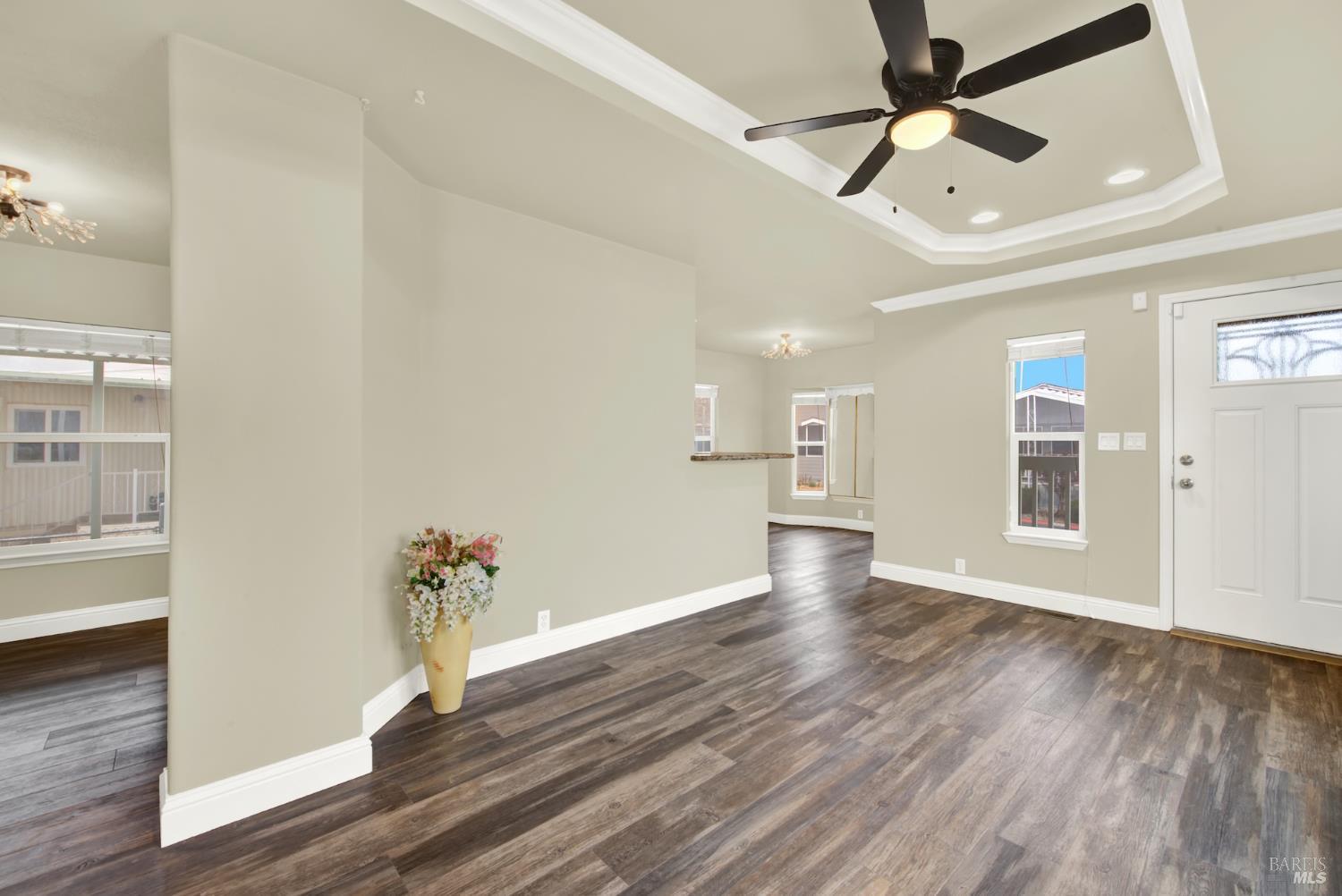 32 Lemon Tree Circle Vacaville, CA 95687 - Photo 4 of 54