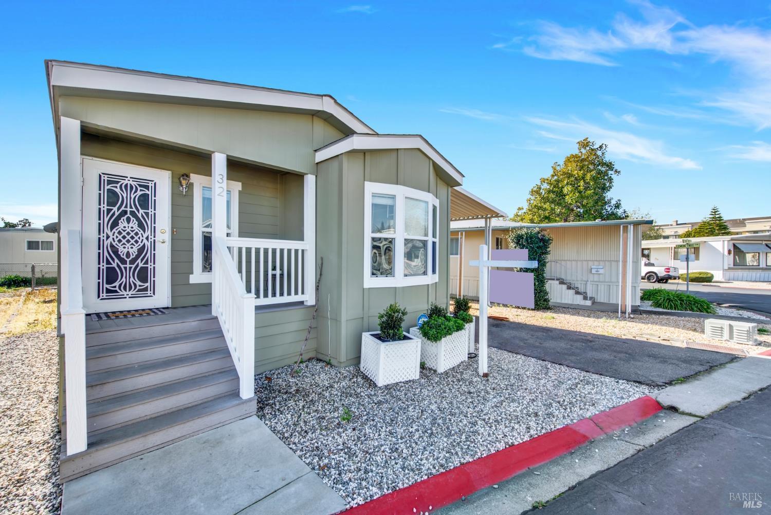 32 Lemon Tree Circle Vacaville, CA 95687 - Photo 9 of 54