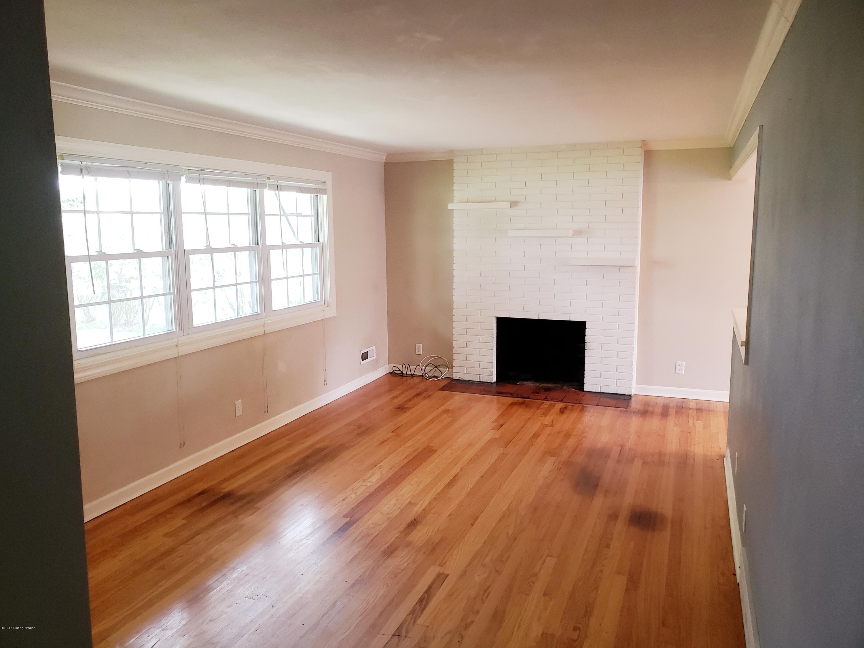2617 Harmony Road Louisville, KY 40299 - Photo 9 of 19 20180831_085056