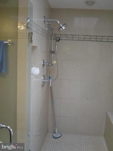 3410 Nottingham Road Westminster, MD 21157 - Photo 13 of 32 Master Bath