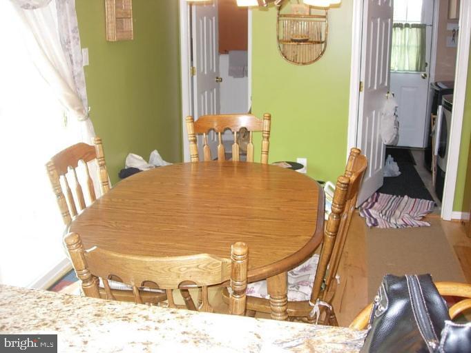3410 Nottingham Road Westminster, MD 21157 - Photo 31 of 32 Breakfast Area