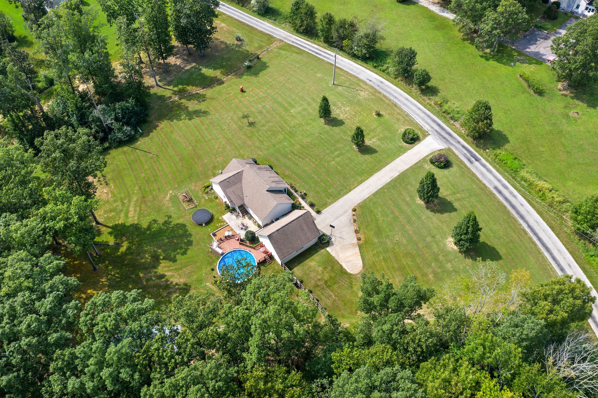 1104 Darrell Rye Road Erin, TN 37061 - Photo 3 of 35 Gallery Image 3