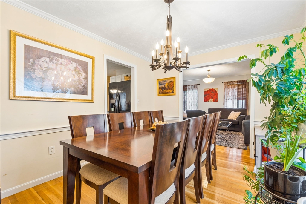 45 Braeburn Road Boston, MA 02136 - Photo 4 of 40