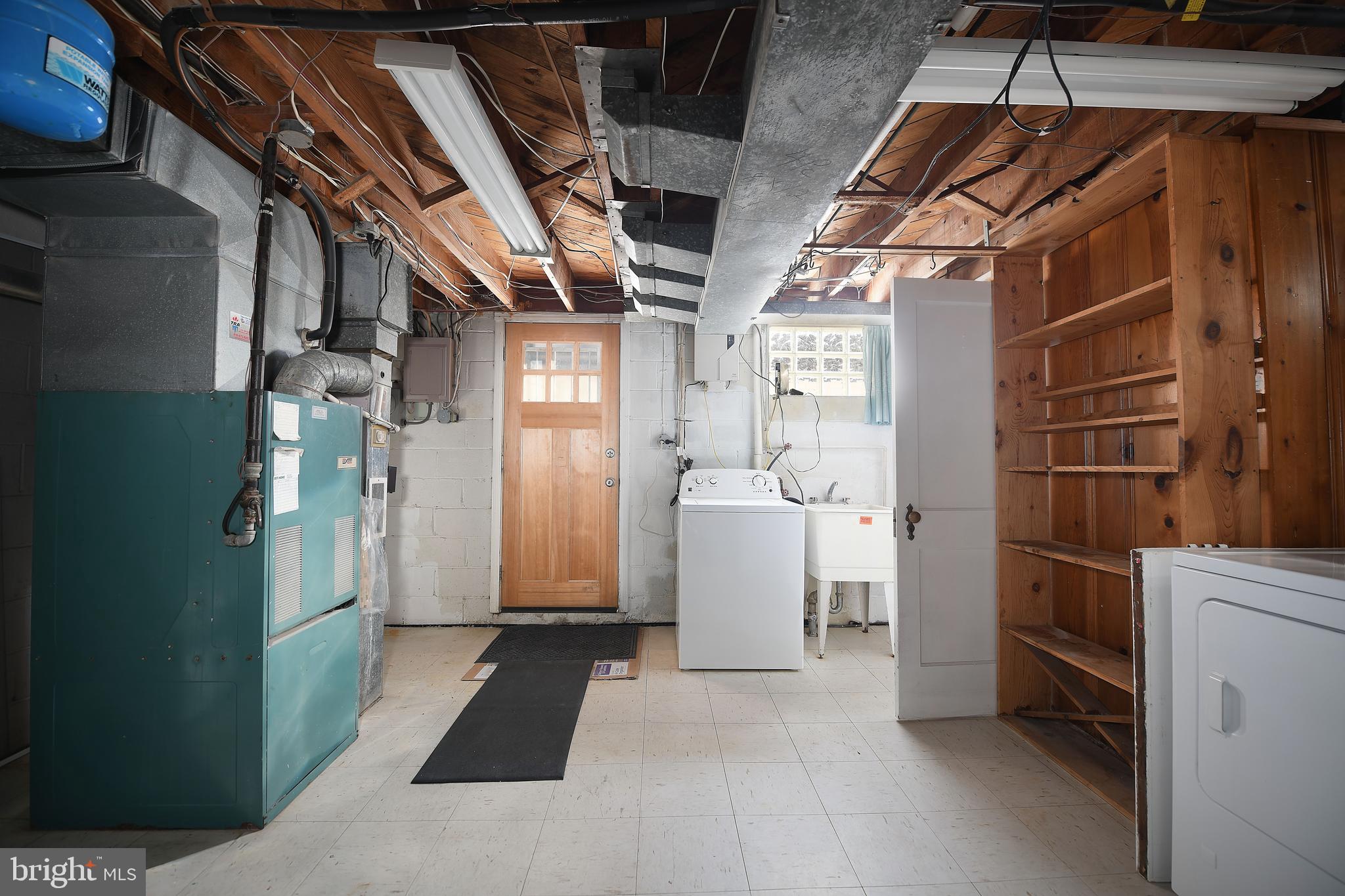 1129 Granville Road Baltimore, MD 21207 - Photo 25 of 31 Gallery Image 25