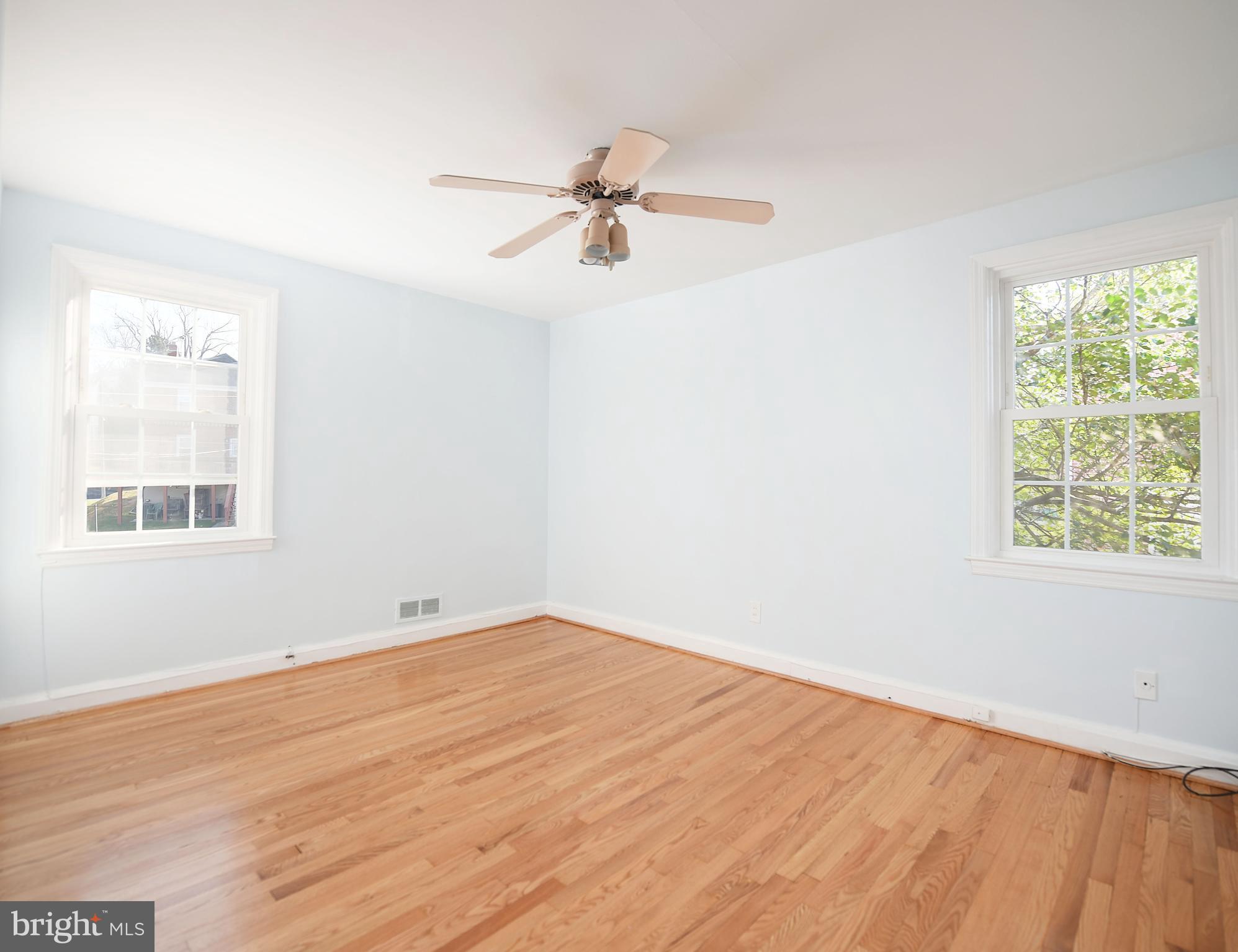 1129 Granville Road Baltimore, MD 21207 - Photo 10 of 31 Gallery Image 10