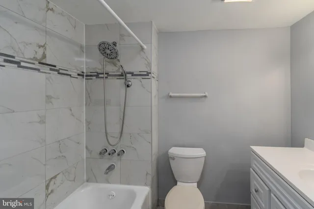 $1,595 | 519 South Port Street, Baltimore, MD 21224