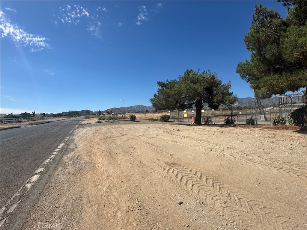 9428 Johnson Road Phelan, CA 92371 - Photo 12 of 12 Gallery Image 12