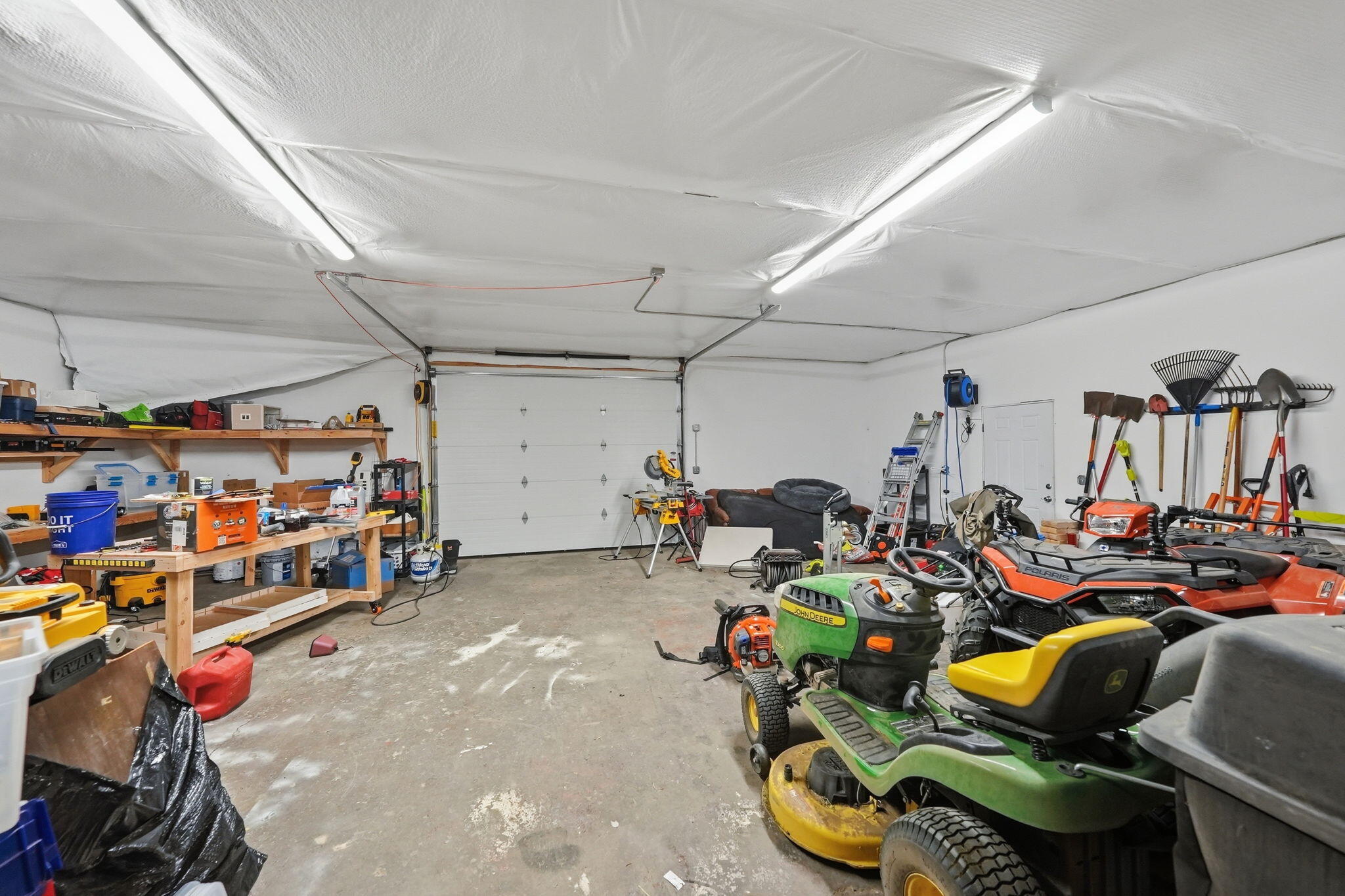 26345 Walker Road Bend, OR 97701 - Photo 96 of 98 93-web-or-mls-Riley_Visuals_091