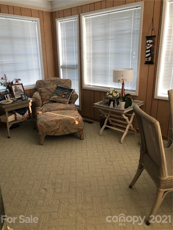 3918 Sunset Road Charlotte, NC 28216 - Photo 8 of 9 Gallery Image 8