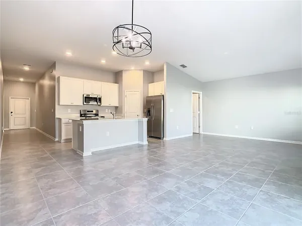 $1,950 | 1033 Holden Way, Eagle Lake, FL 33839