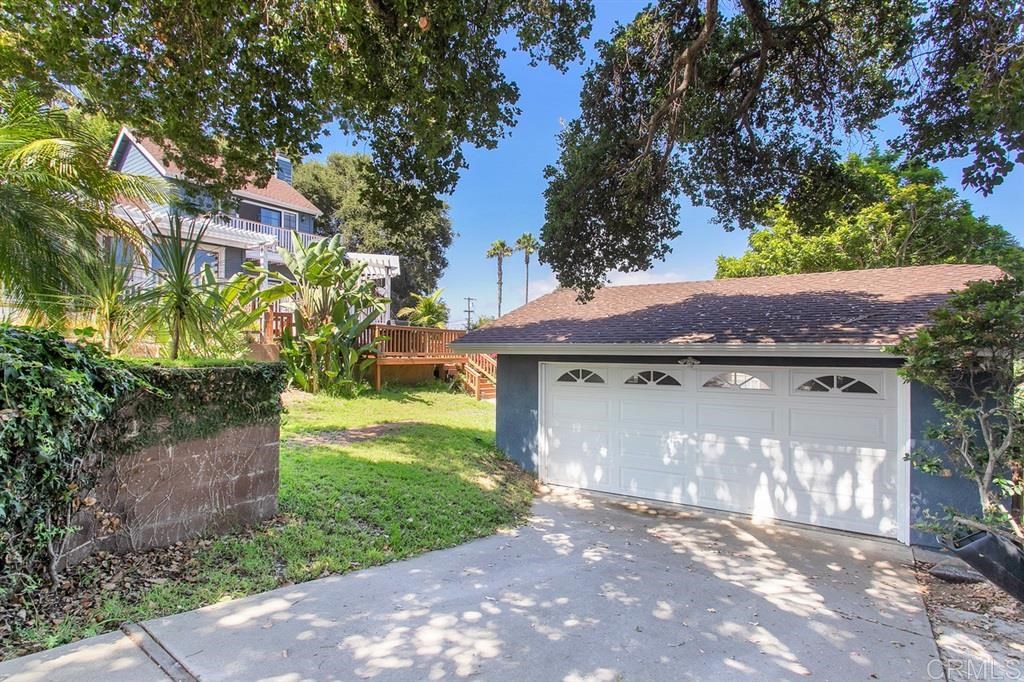 1866 Laurel Road Oceanside, CA 92054 - Photo 23 of 25