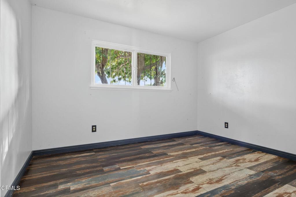 1430 Huntswood Way Oxnard, CA 93030 - Photo 6 of 12 a view of empty room with window