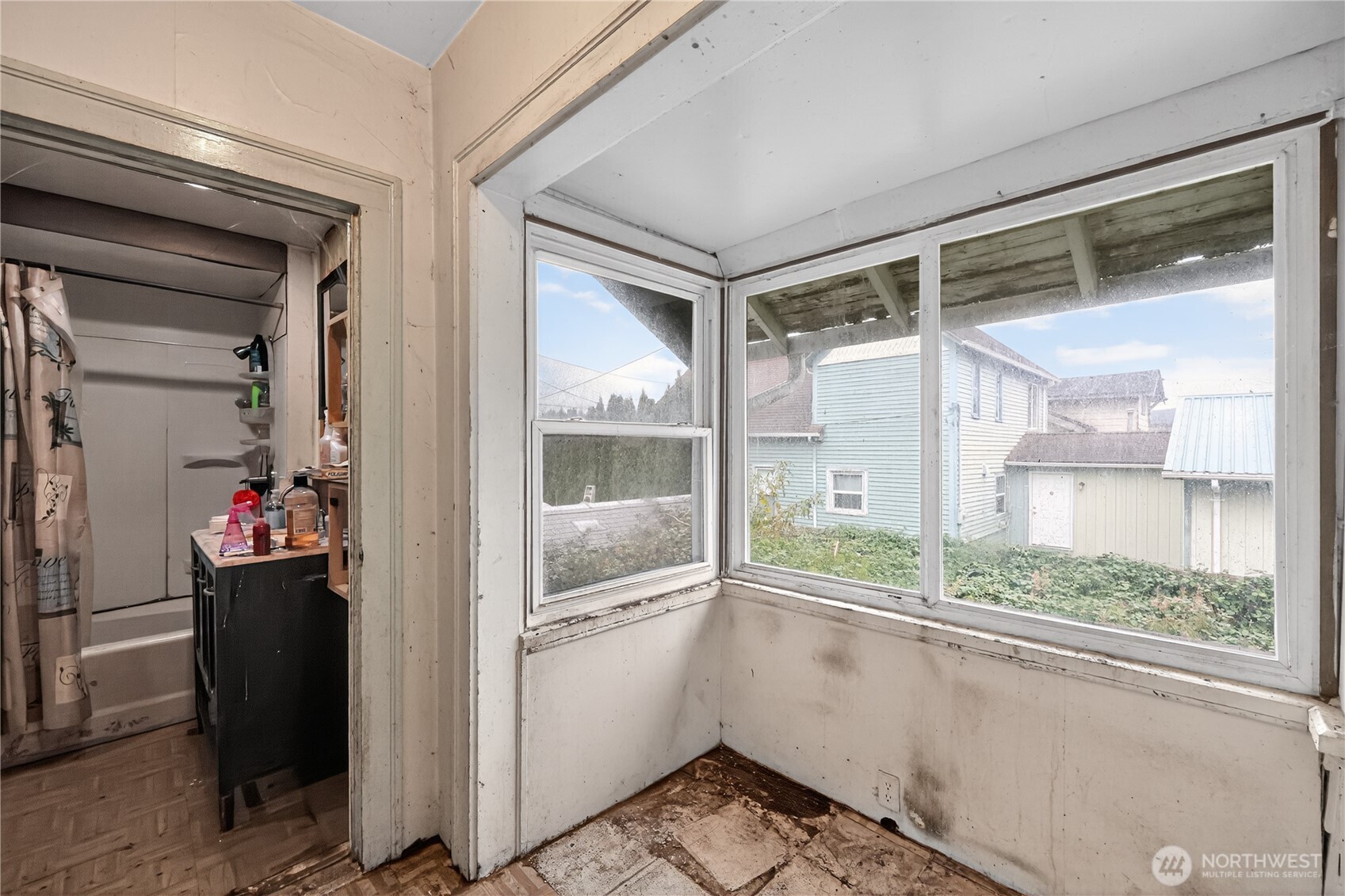 407 O Street Hoquiam, WA 98550 - Photo 30 of 31 a view of storage and utility room
