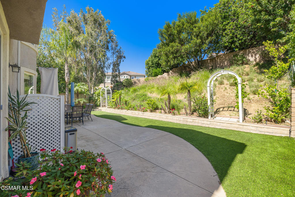 57 East Boulder Creek Road Simi Valley, CA 93065 - Photo 42 of 52