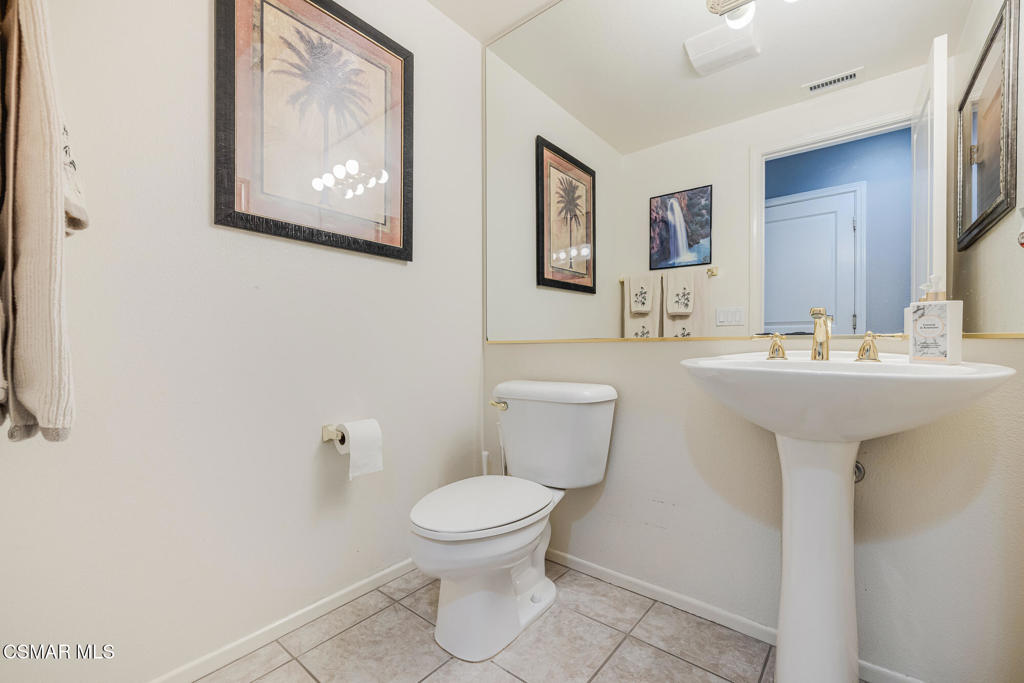 57 East Boulder Creek Road Simi Valley, CA 93065 - Photo 9 of 52