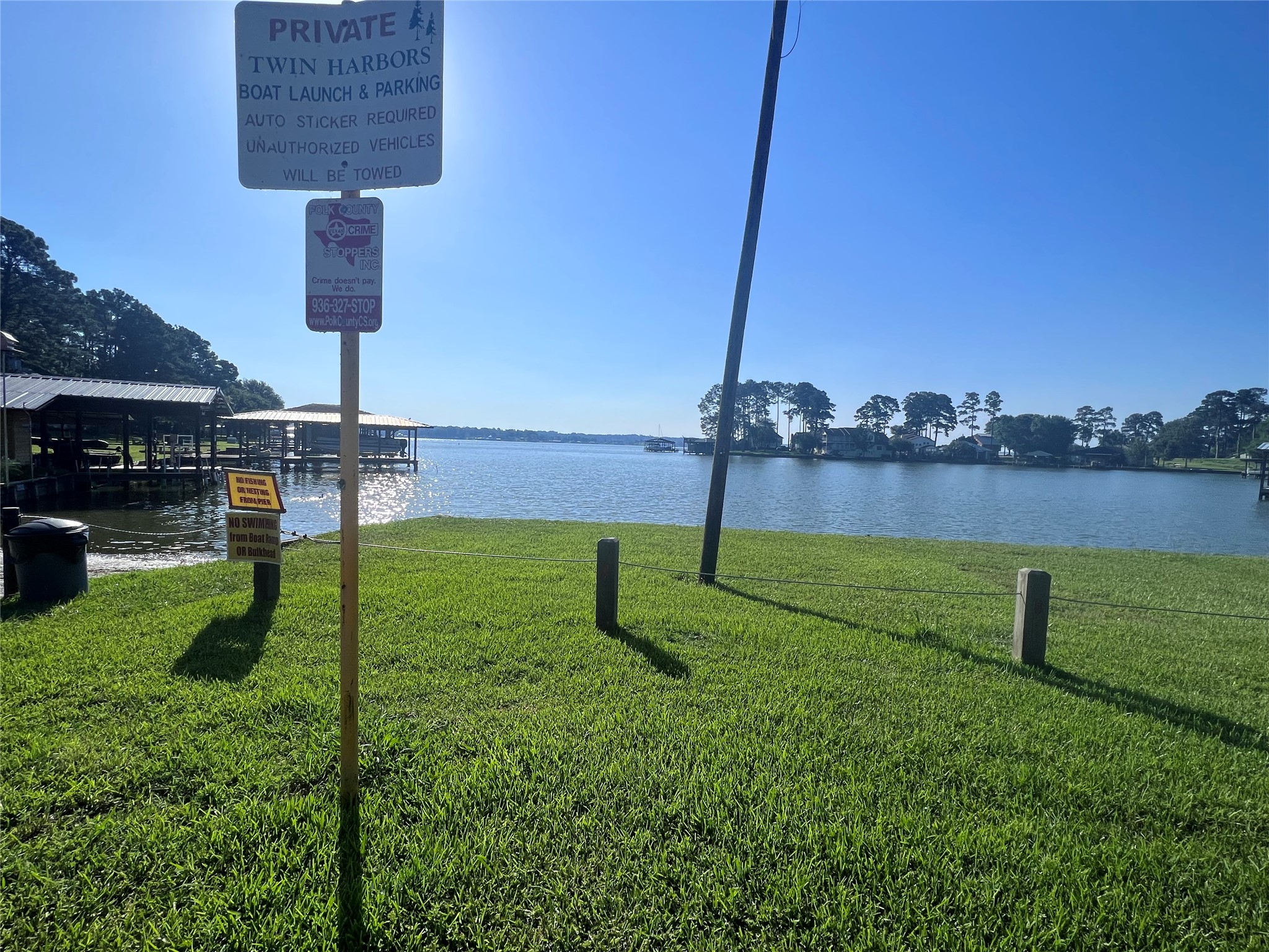 64 65 70 Onalaska, TX 77360 - Photo 15 of 27 View to the boat ramp