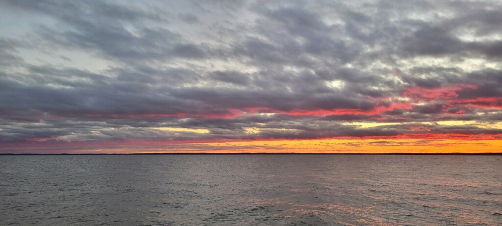 64 65 70 Onalaska, TX 77360 - Photo 16 of 27 sunset on the lake