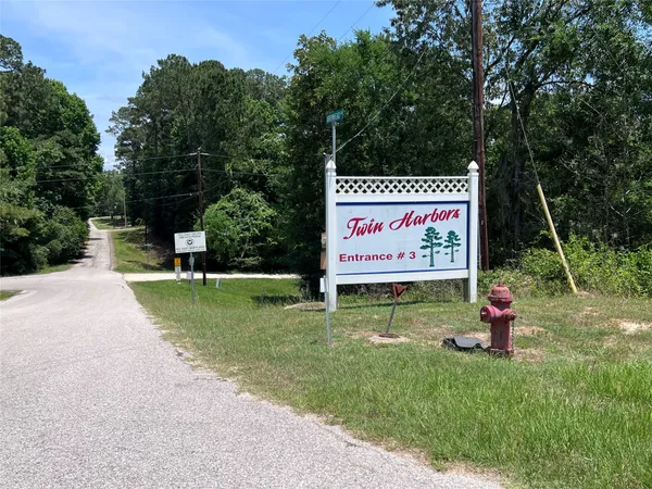 $75,000 | 64 65 70, Onalaska, TX 77360