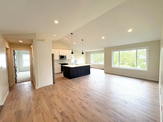 $519,900 | 1832 37 Avenue Southeast, Rochester, MN 55904