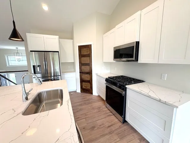 $519,900 | 1832 37 Avenue Southeast, Rochester, MN 55904