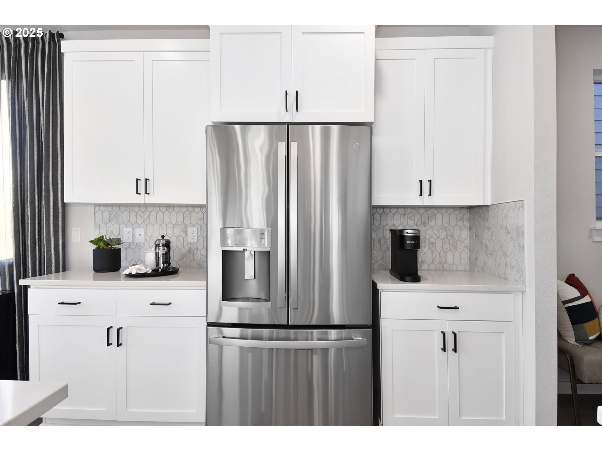 18975 Southwest Eureka Lane Beaverton, OR 97007 - Photo 15 of 36