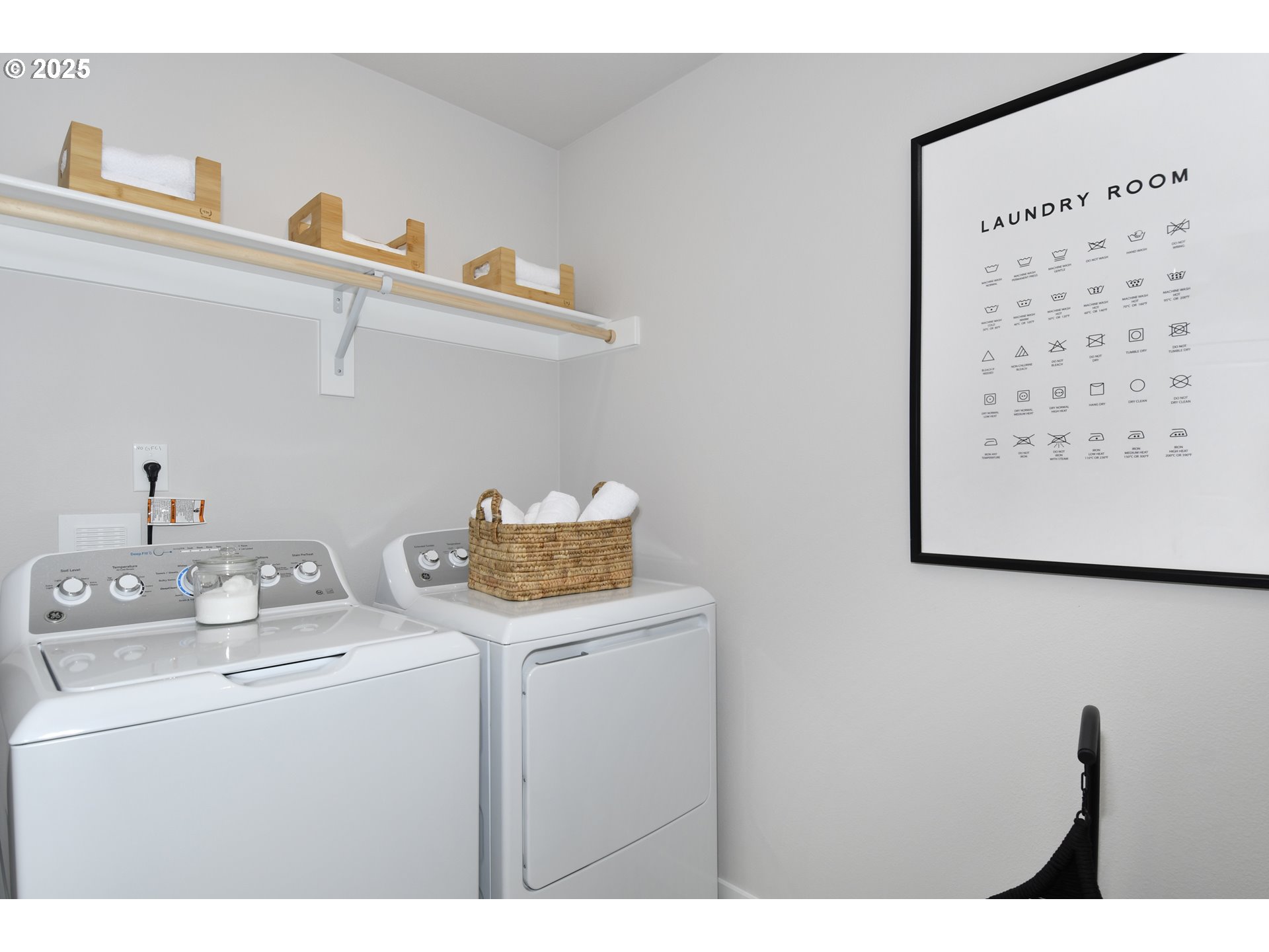 18975 Southwest Eureka Lane Beaverton, OR 97007 - Photo 28 of 36