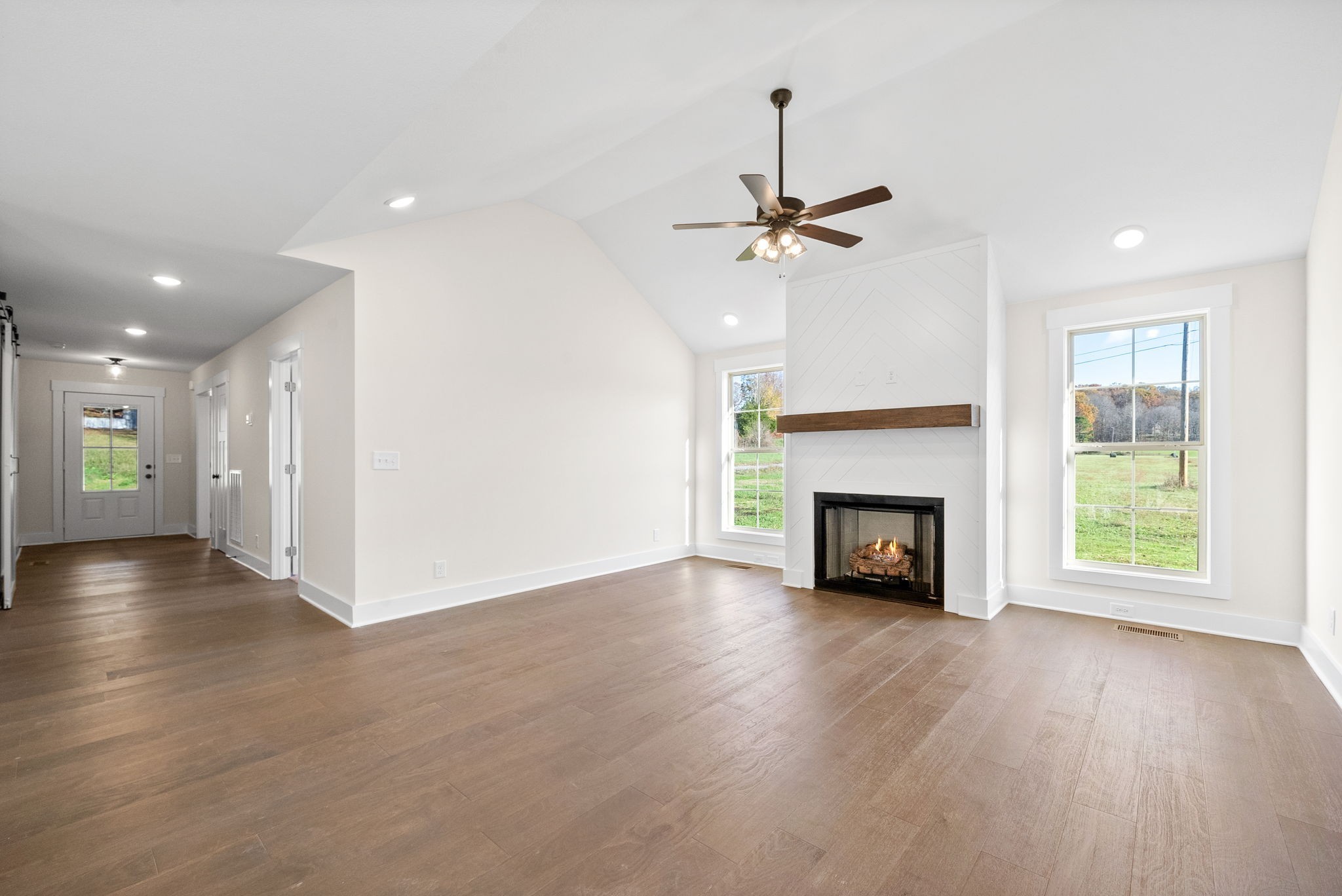 1936 Flats Road Cunningham, TN 37052 - Photo 8 of 51