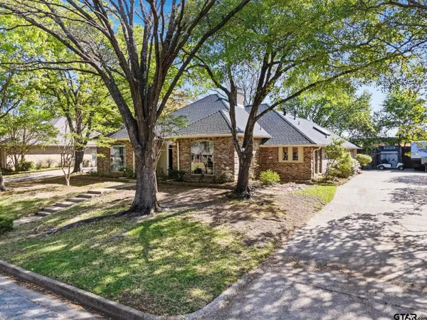 $399,900 | 3904 Allendale Drive, Tyler, TX 75701