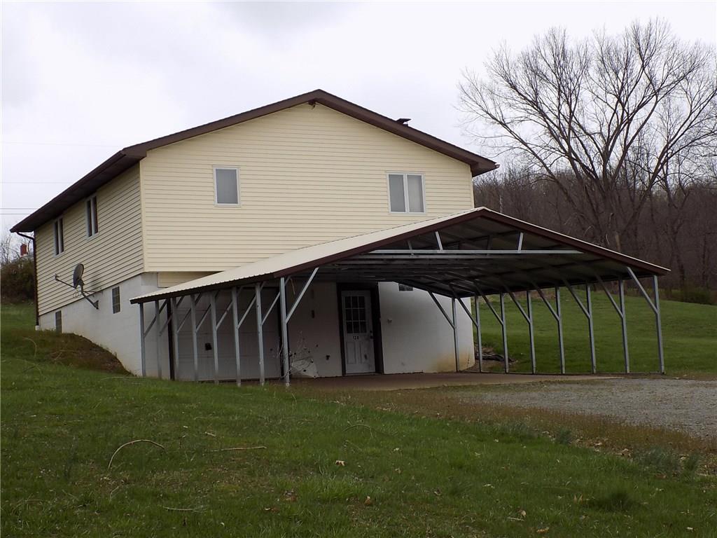 128 Shaffer Road Apollo, PA 15613 - Photo 2 of 15