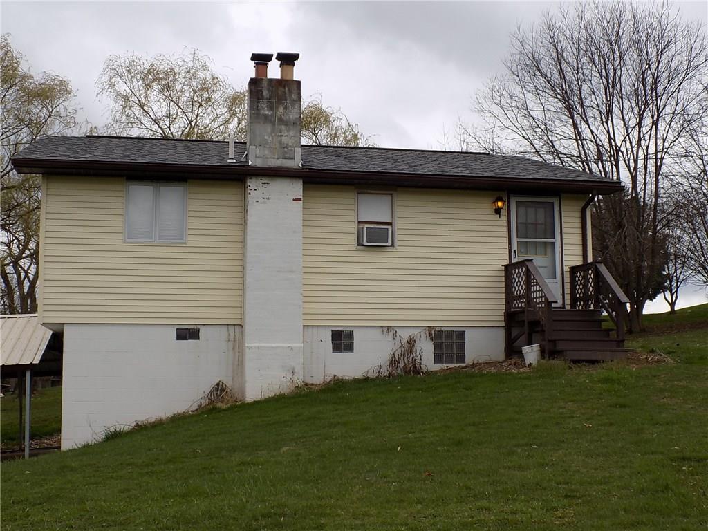128 Shaffer Road Apollo, PA 15613 - Photo 3 of 15