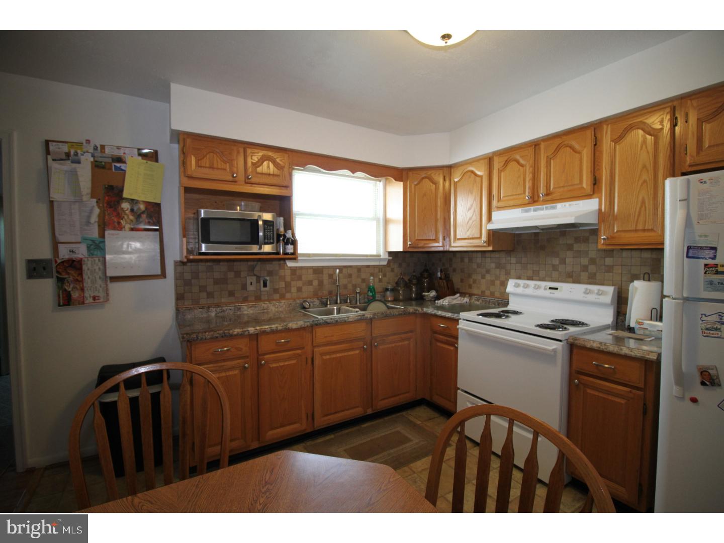 39 Spruance Road Dover, DE 19901 - Photo 9 of 25 Kitchen