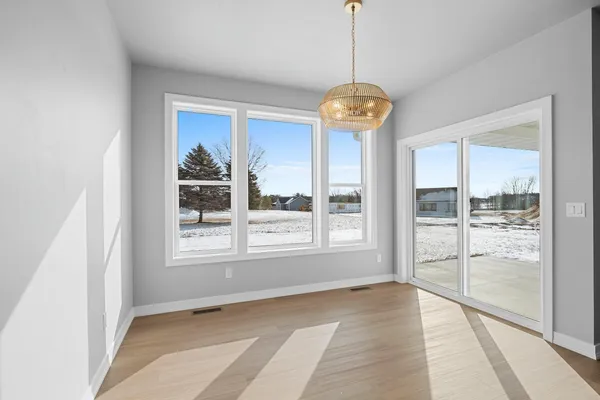 $564,900 | 4450 Nature Ridge, Howard, WI 54313