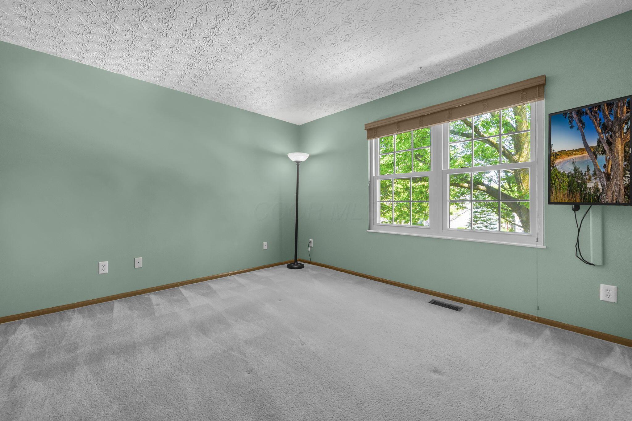 5577 Davidson Road Hilliard, OH 43026 - Photo 20 of 42