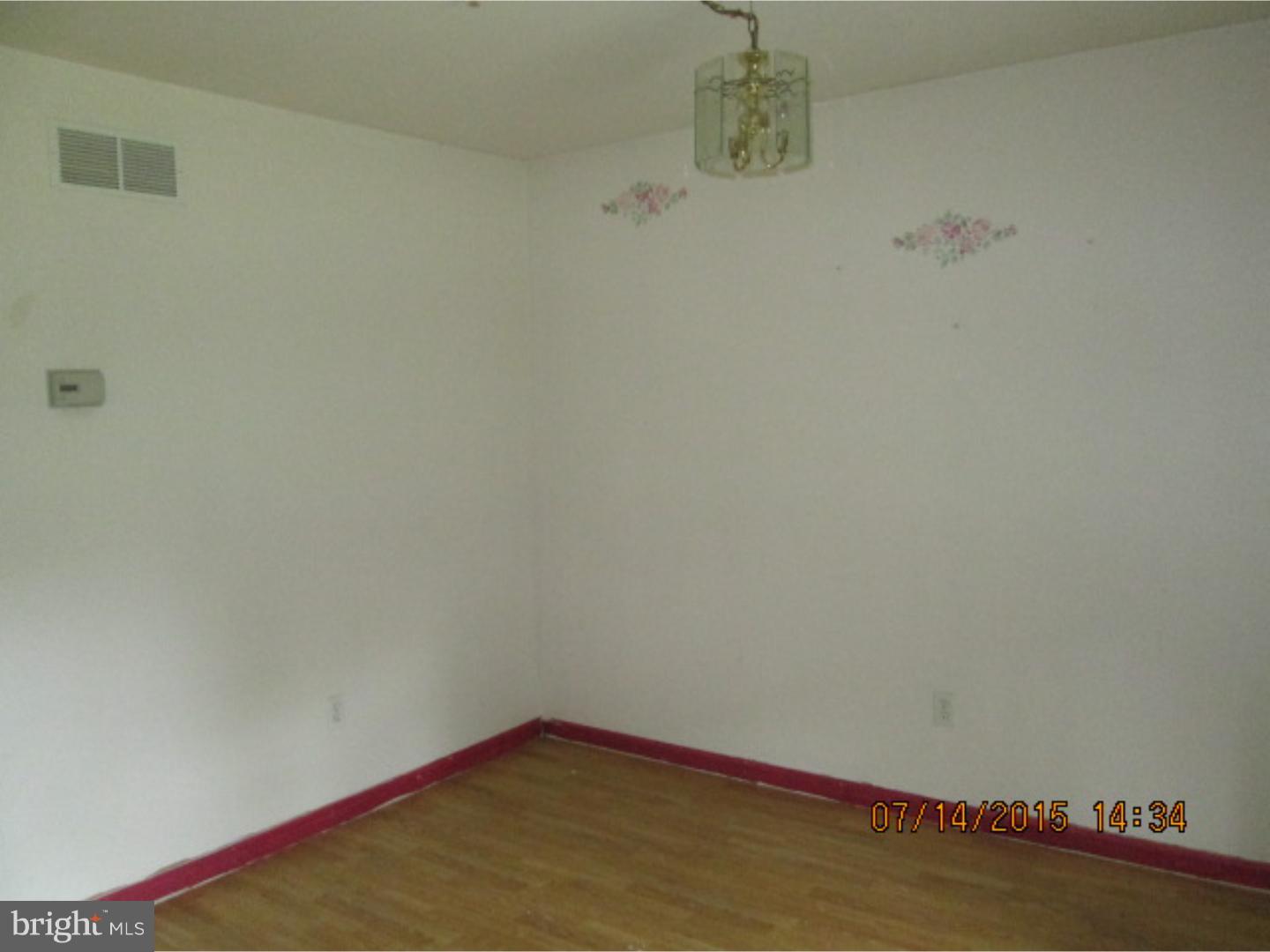 2236 Street Road Warrington, PA 18976 - Photo 7 of 22 Dining Room