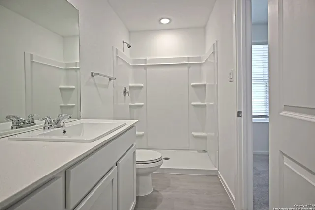 $1,295 | 11822 Bluebell, Converse, TX 78109