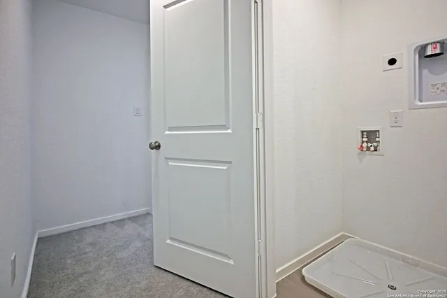 $1,295 | 11822 Bluebell, Converse, TX 78109