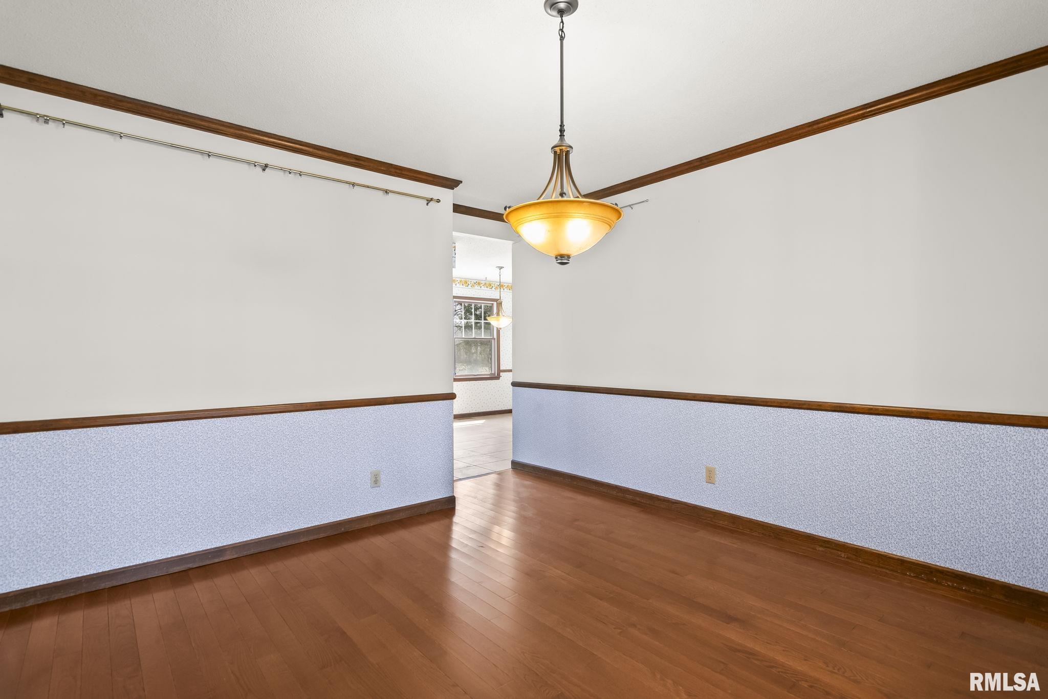 3424 Bluff Road Springfield, IL 62711 - Photo 9 of 42