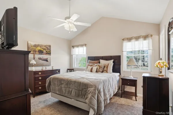 $459,000 | 11 Chipmunk Trail, Coram, NY 11727