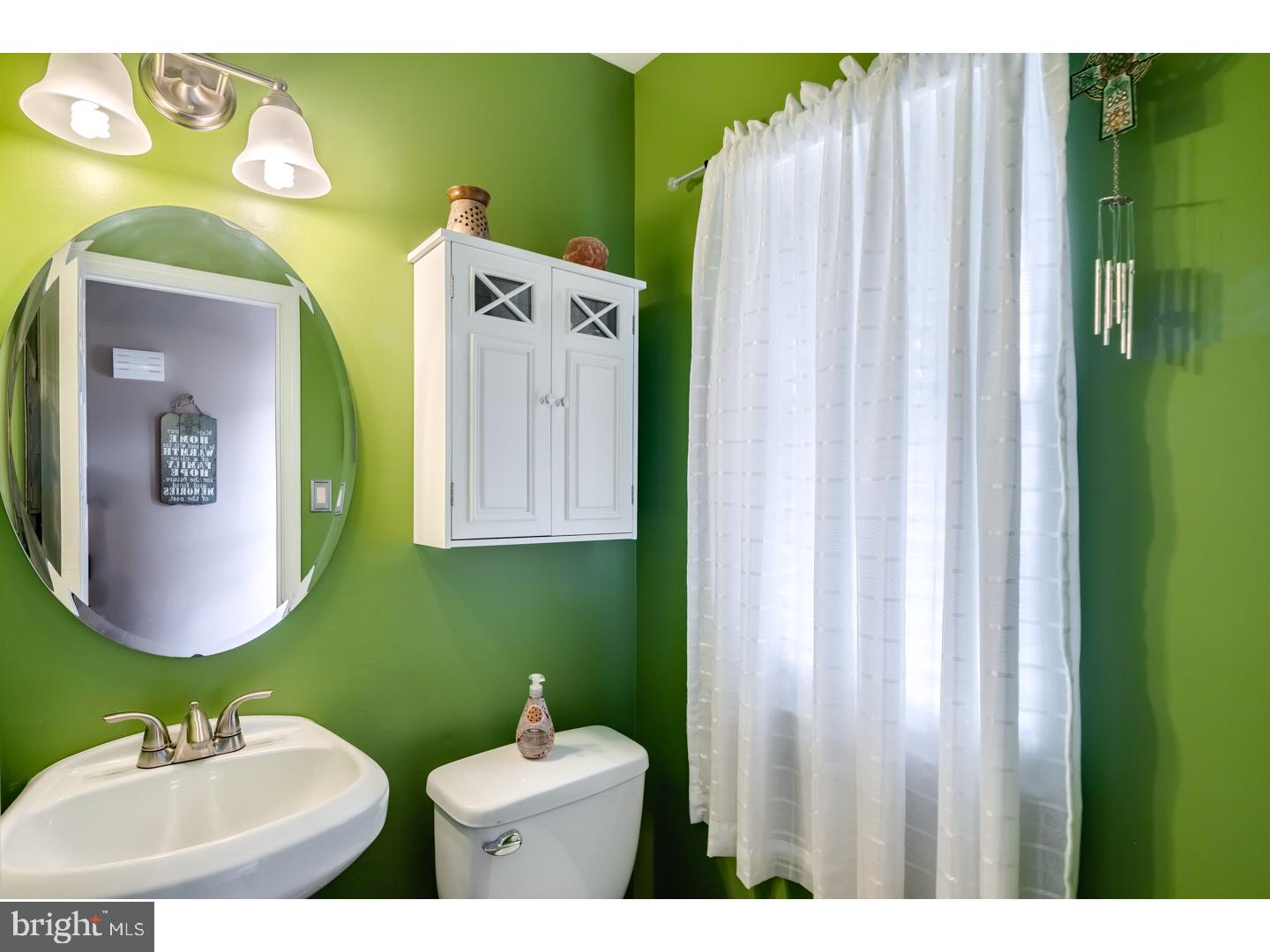 3569 Dows Road Philadelphia, PA 19154 - Photo 12 of 19 Gallery Image 12
