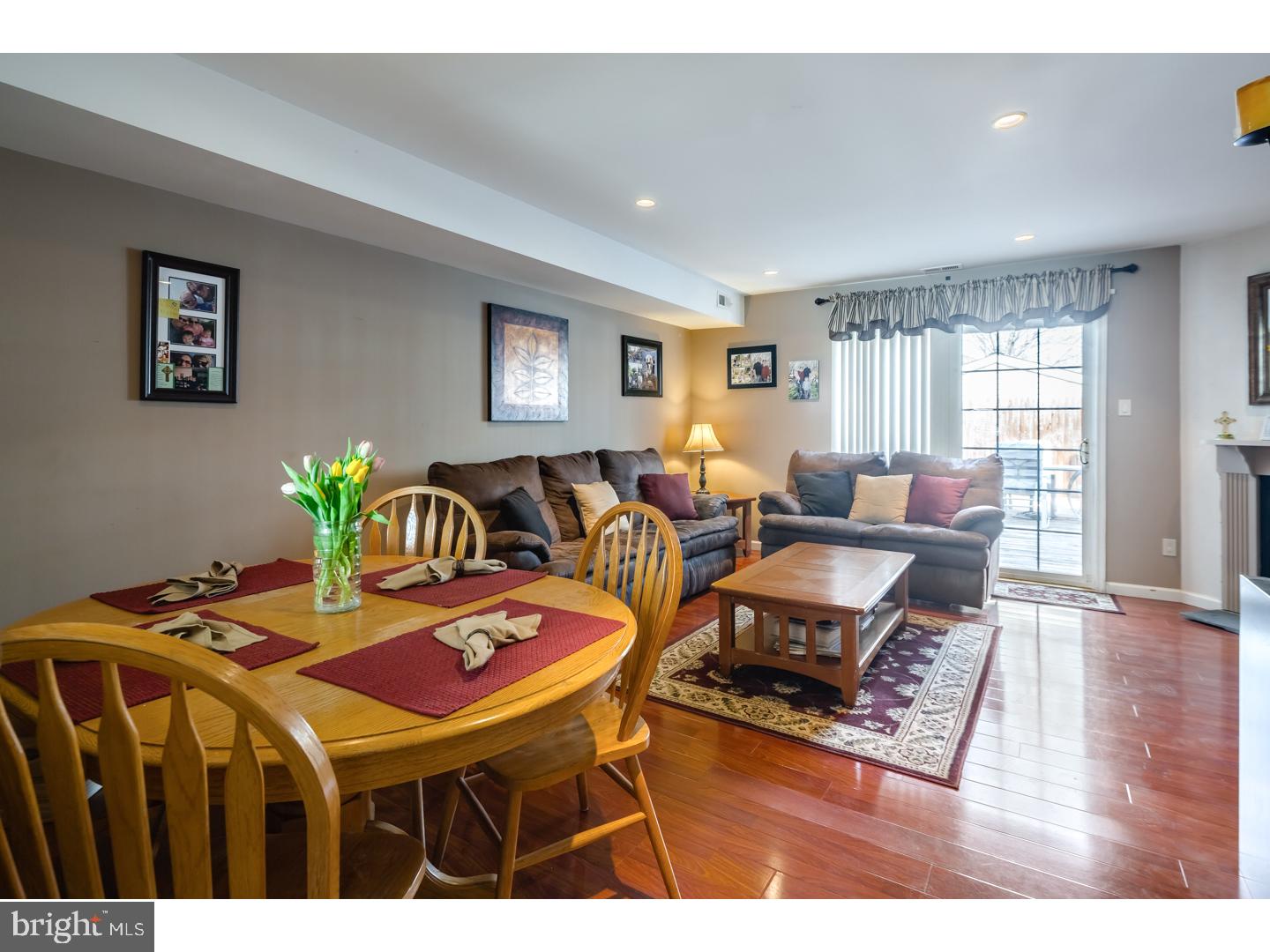 3569 Dows Road Philadelphia, PA 19154 - Photo 6 of 19 Gallery Image 6