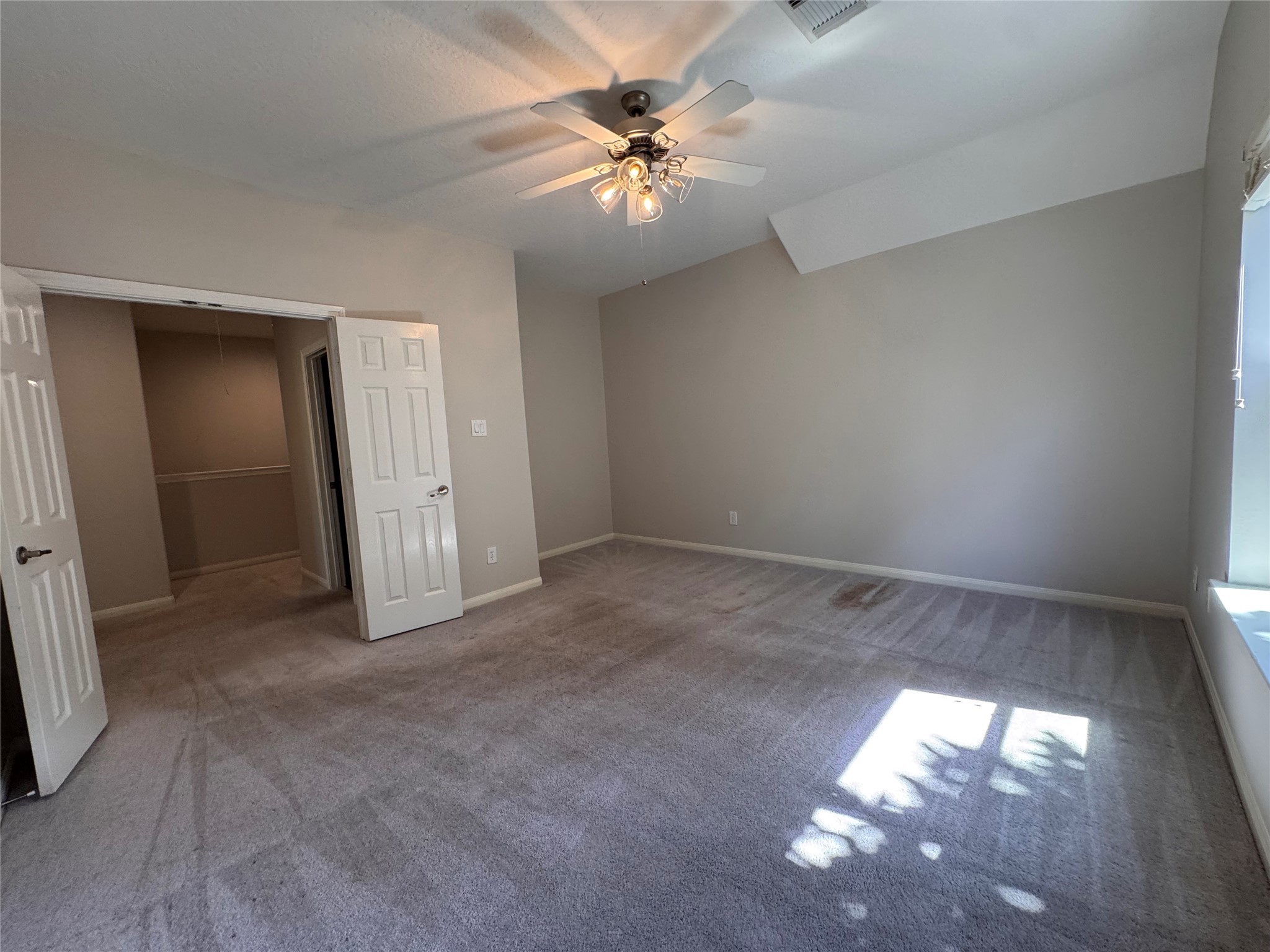137 East Montfair Boulevard Spring, TX 77382 - Photo 19 of 23 an empty room that has a window in it