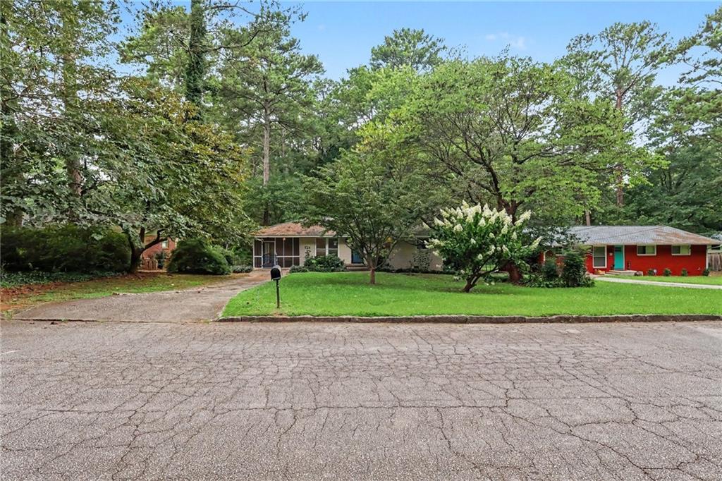 924 Greenbriar Place Decatur, GA 30033 - Photo 29 of 31 Gallery Image 29