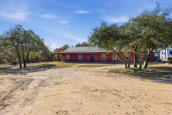 $1,495,000 | 8980 County Road 156, Bluff Dale, TX 76433