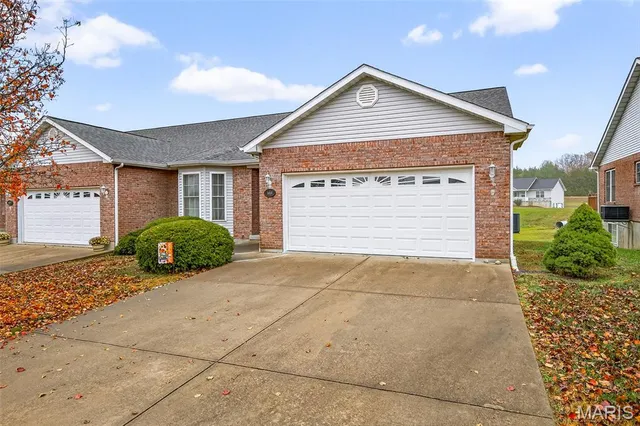 $229,000 | 103 Black Oak Drive, Unit B, Park Hills, MO 63601